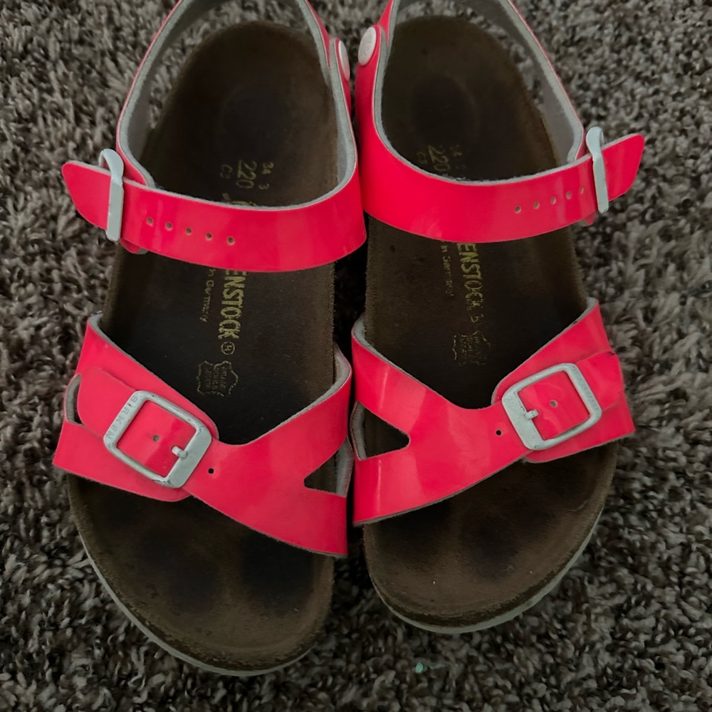 Girls Birkenstocks